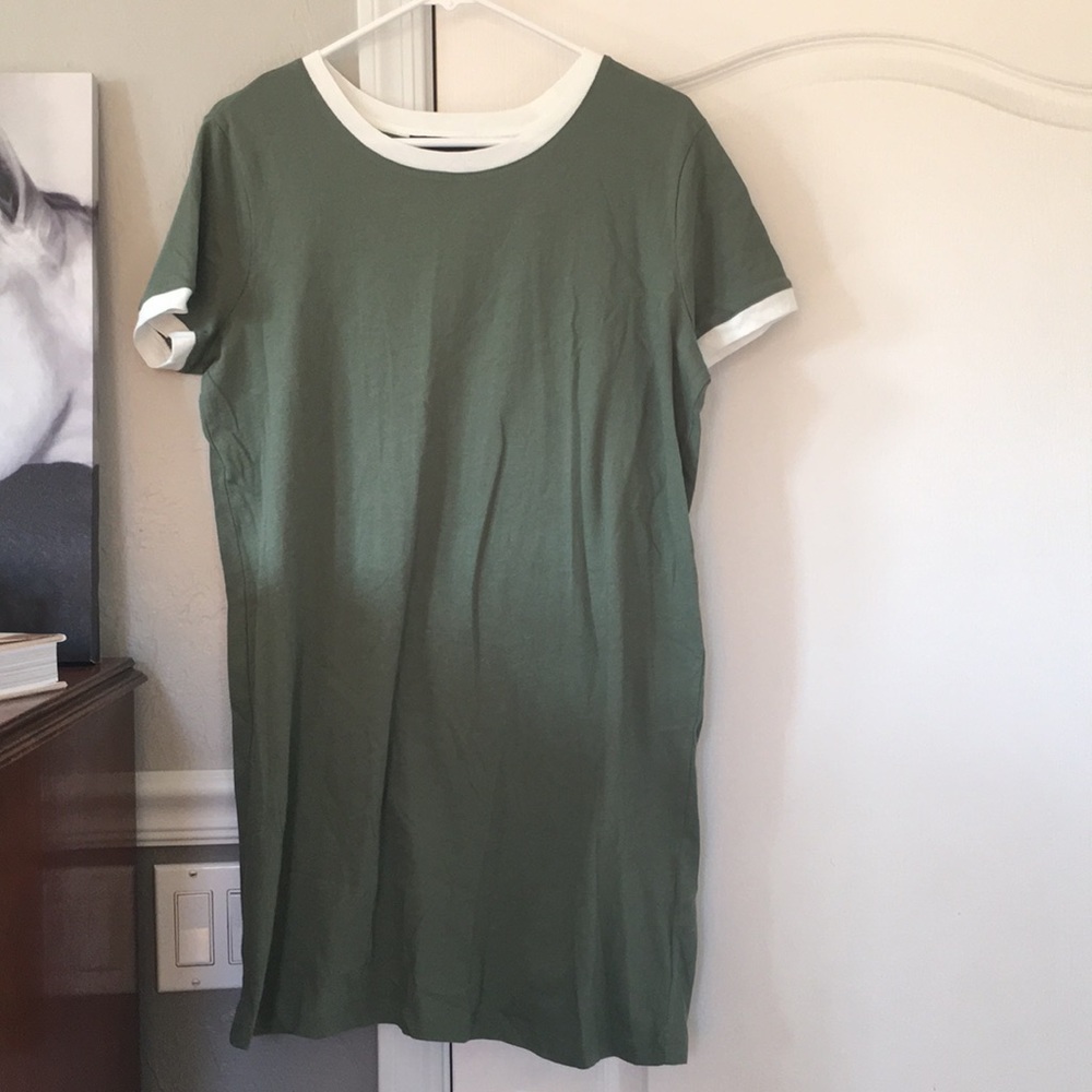 •Forever 21 Army Green Shirt Dress•